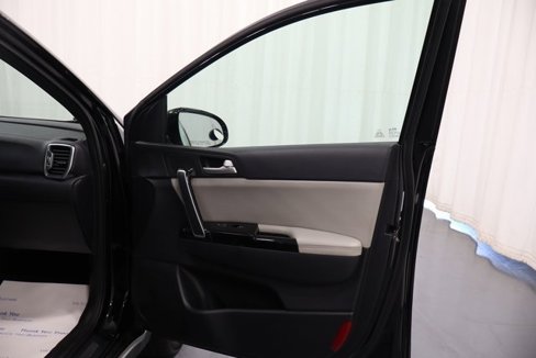 Used 2018 Kia Sportage EX w/ EX Sport Appearance Package image 13