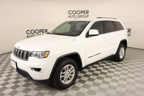 Used 2020 Jeep Grand Cherokee Laredo image 9