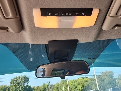 Used 2021 Nissan Kicks S image 30