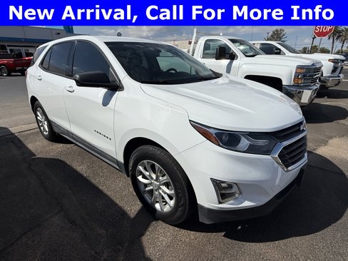 Used 2018 Chevrolet Equinox LS image 1