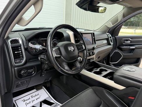 Used 2022 RAM 1500 Laramie image 19