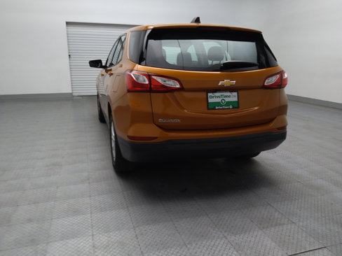 Used 2019 Chevrolet Equinox LS image 6