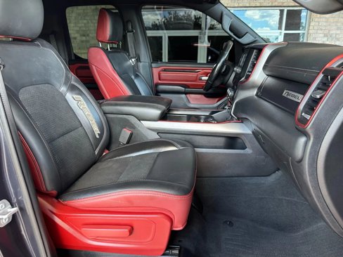 Used 2019 RAM 1500 Rebel image 29