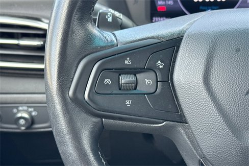 Used 2022 Chevrolet Bolt LT w/ Infotainment Package image 25