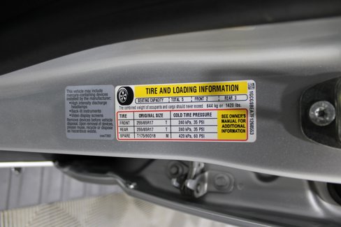 Used 2015 Chevrolet Colorado LT w/ Luxury Package image 41