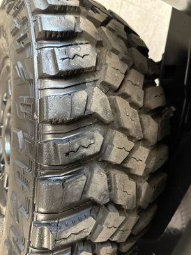 Used 2016 Jeep Wrangler Rubicon w/ Power Convenience Group image 55