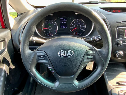 Used 2016 Kia Forte LX image 38