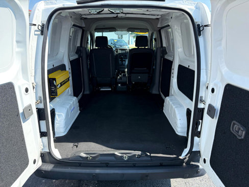 Used 2017 Chevrolet City Express LT w/ Technology Package image 7