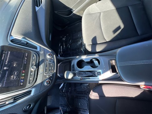 Used 2023 Chevrolet Malibu LT image 21