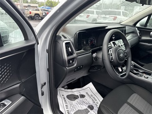 Used 2021 Kia Sorento LX image 17