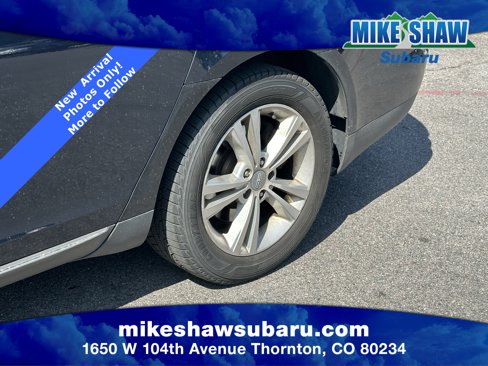 Used 2009 Lincoln MKS image 29