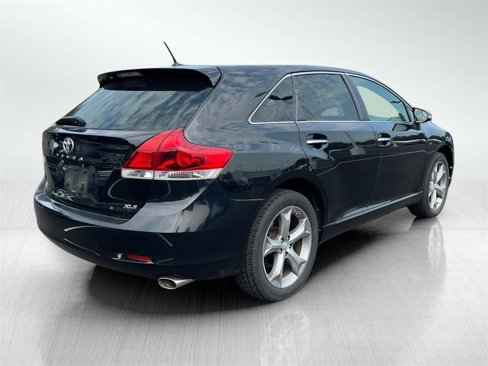 Used 2014 Toyota Venza XLE image 8