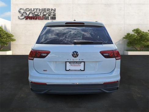 Used 2024 Volkswagen Tiguan S image 4