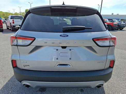 Used 2022 Ford Escape SE image 6
