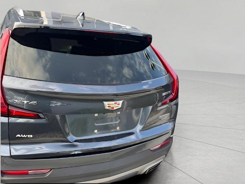 Used 2019 Cadillac XT4 Premium Luxury image 5