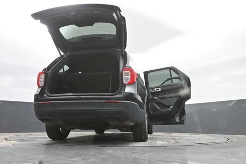 Used 2020 Ford Explorer XLT image 50