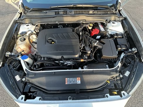 Used 2015 Ford Fusion SE image 34