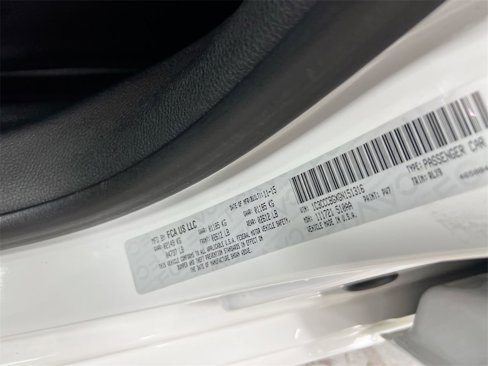 Used 2016 Chrysler 200 S image 27