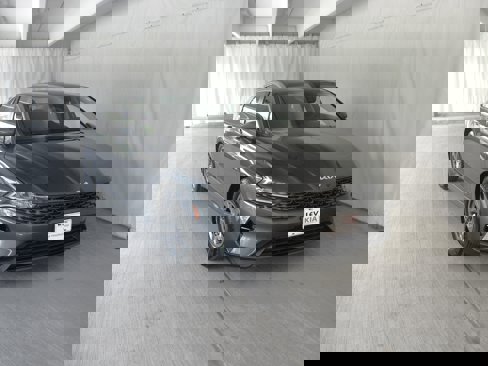 Used 2022 Kia K5 LXS image 1