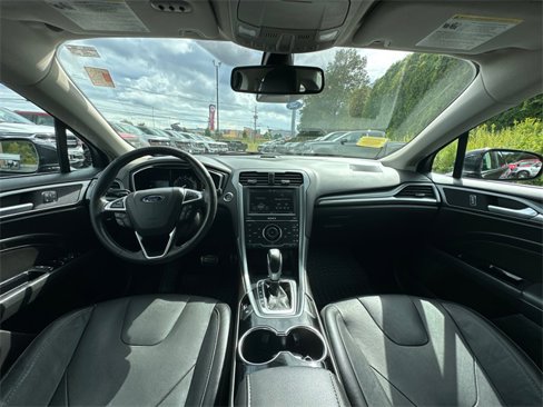 Used 2014 Ford Fusion Titanium image 16