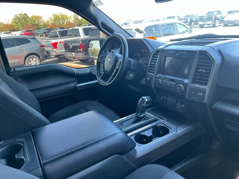 Used 2020 Ford F150 XLT w/ Equipment Group 302A Luxury image 11