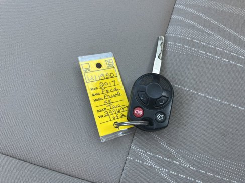 Used 2017 Ford Focus SE w/ Cold Weather Package image 19