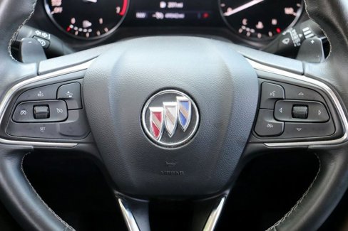 Used 2023 Buick Envision Preferred image 24
