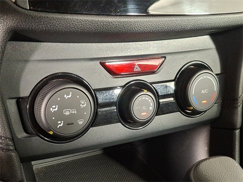 Used 2018 Subaru Impreza 2.0i Premium image 18