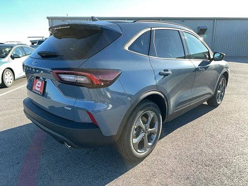 New 2025 Ford Escape ST-Line w/ Equipment Group 301A image 8