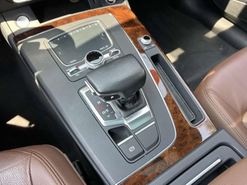 Used 2018 Audi Q5 2.0T Premium Plus w/ Premium Plus Package image 20