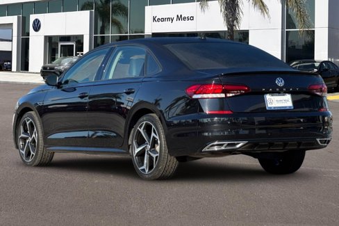 Used 2020 Volkswagen Passat 2.0T R-Line image 6