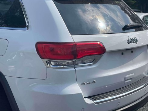 Used 2019 Jeep Grand Cherokee Limited image 11