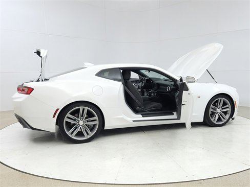 Used 2017 Chevrolet Camaro LT w/ RS Package image 12