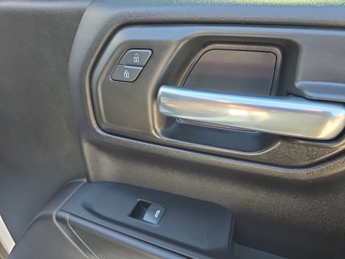 Used 2022 Chevrolet Silverado 1500 W/T w/ WT Value Package image 19
