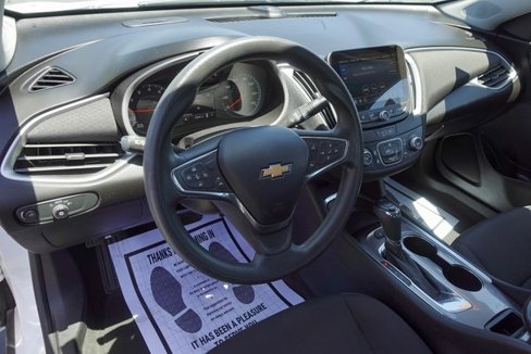 Used 2020 Chevrolet Malibu LS w/ Driver Confidence Package II image 12