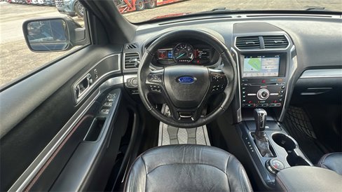 Certified 2018 Ford Explorer Sport image 14