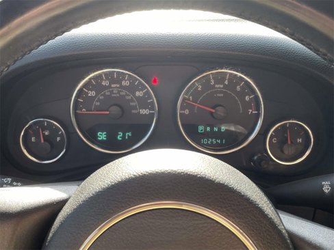 Used 2014 Jeep Wrangler Unlimited Sahara w/ Trailer Tow Group image 17