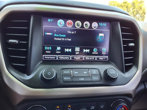Used 2017 GMC Acadia Denali image 20