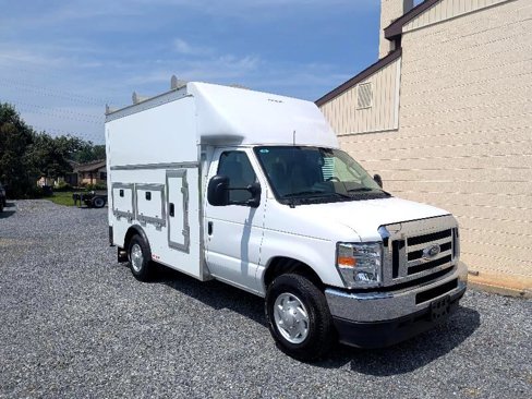 Used 2025 Ford E-350 and Econoline 350 Super Duty w/ Power Equipment Group image 20