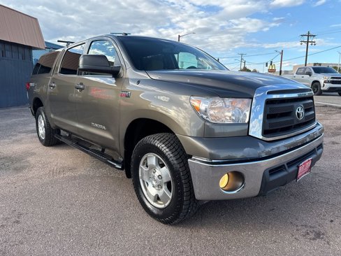Used 2012 Toyota Tundra 4x4 CrewMax image 8
