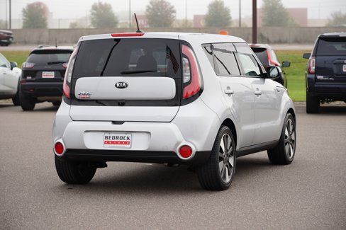 Used 2015 Kia Soul ! image 3