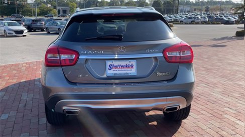 Used 2016 Mercedes-Benz GLA 250 4MATIC image 9