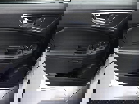 Used 2023 Ford Edge SEL image 21