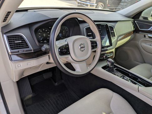 Used 2019 Volvo XC90 T6 Momentum w/ Advanced Package image 22