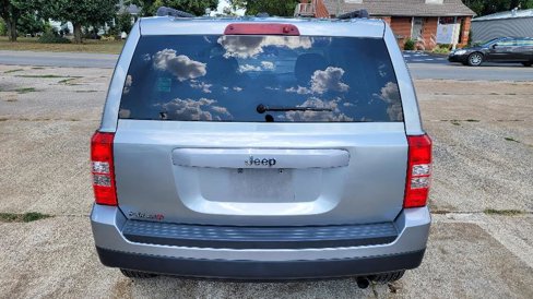 Used 2016 Jeep Patriot Sport w/ Power Value Group image 8