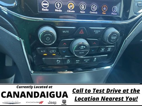 Used 2019 Jeep Grand Cherokee Limited image 33