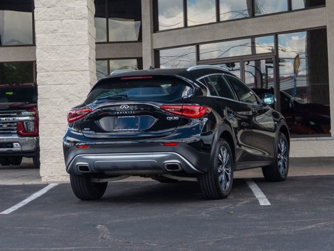 Used 2018 INFINITI QX30 AWD image 6
