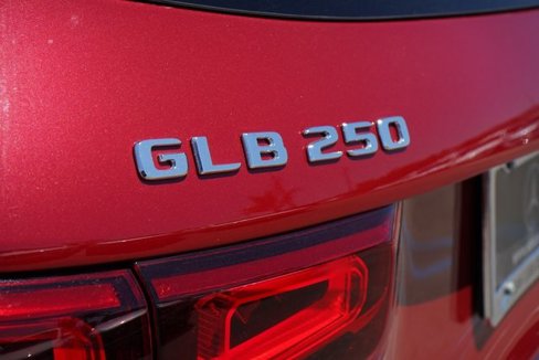Certified 2022 Mercedes-Benz GLB 250 image 13