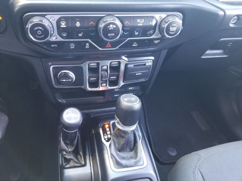 Certified 2022 Jeep Wrangler Unlimited Sport image 23