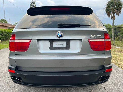 Used 2007 BMW X5 4.8i image 6